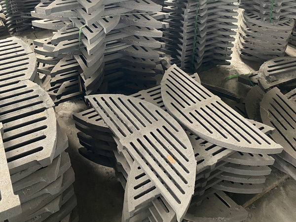 不同类型的燃料适合什么样的炉箅子？